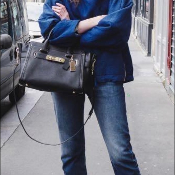 Coach Swagger 47 - Picture 10 of 11